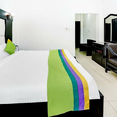 Hotel Treebo Trend Mussoorie Club Déhrádún Exteriér fotografie